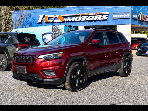Used 2020 Jeep Cherokee Latitude Plus image 1