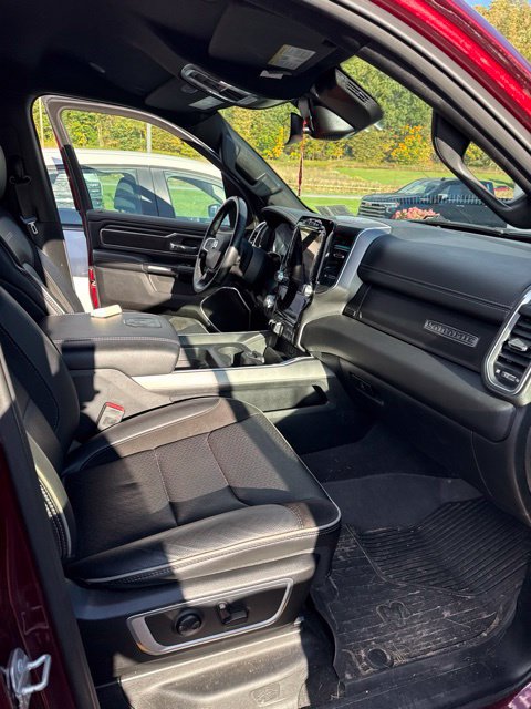 Used 2023 RAM 1500 Laramie AWD/4WD image 12