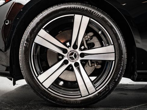 Certified 2025 Mercedes-Benz C 300 4MATIC Sedan image 13