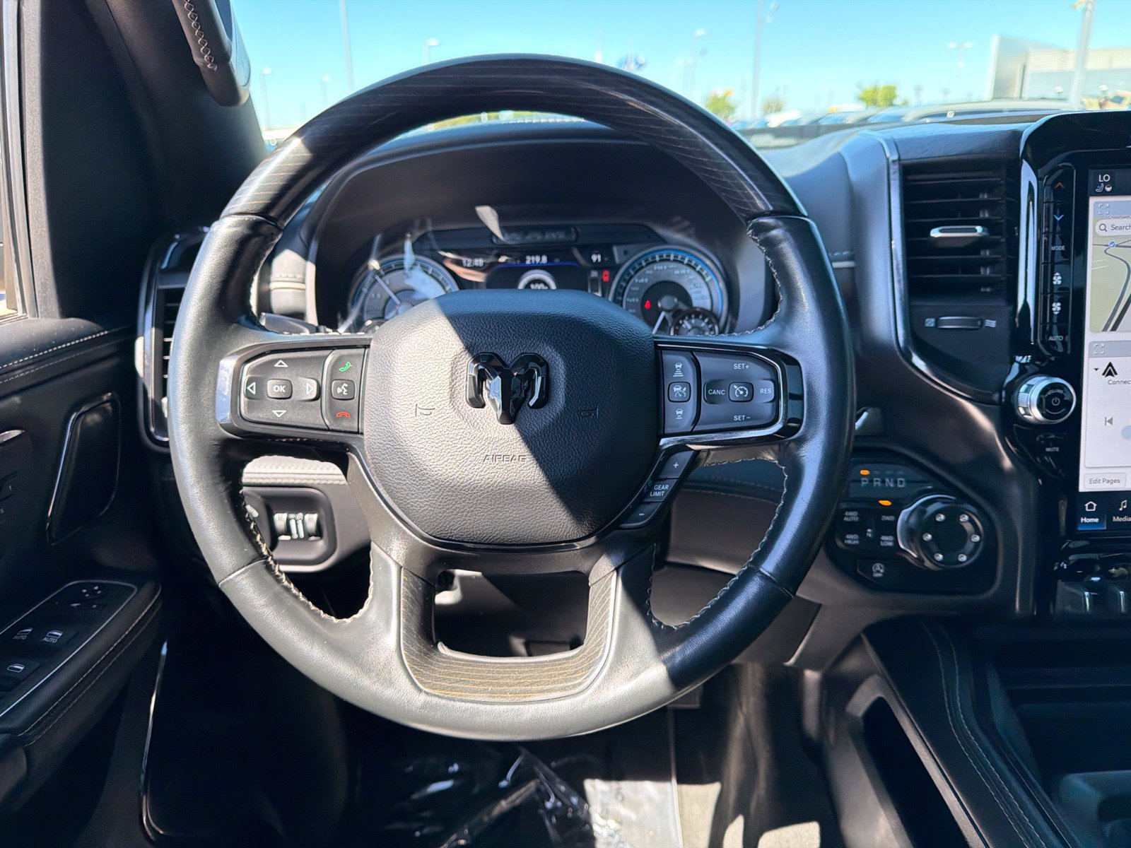 Used 2022 RAM 1500 Limited AWD/4WD image 21