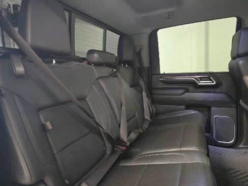 Used 2024 Chevrolet Silverado 2500 LTZ w/ LTZ Plus Package AWD/4WD image 18
