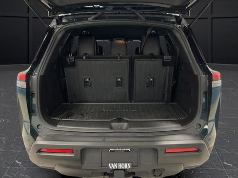 Used 2024 Nissan Pathfinder Rock Creek image 13