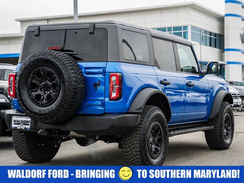 Used 2023 Ford Bronco Wildtrak image 4