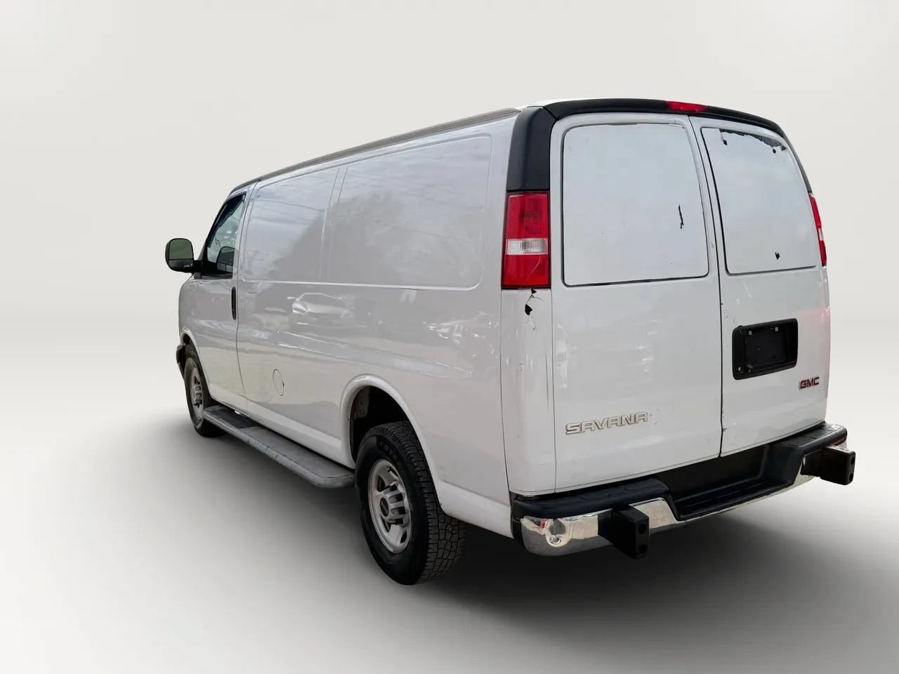Used 2019 GMC Savana 2500 w/ Driver Convenience Package RWD image 5