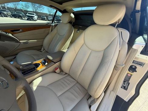 Used 2005 Mercedes-Benz SL 500 image 5
