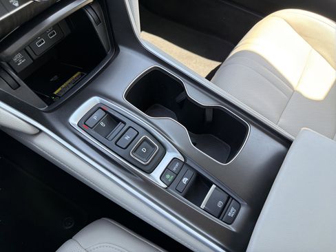 Used 2022 Honda Accord Touring image 21