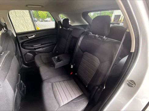 Certified 2021 Ford Edge SE FWD image 19