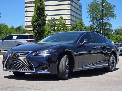 Used 2018 Lexus LS 500 AWD w/ Luxury Package image 28