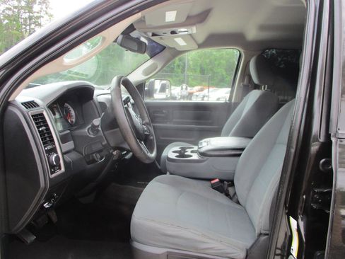 Used 2016 RAM 2500 Tradesman w/ Chrome Appearance Group AWD/4WD image 13