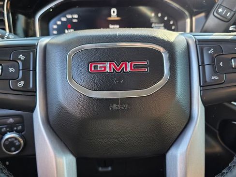 Used 2024 GMC Sierra 1500 SLE image 23