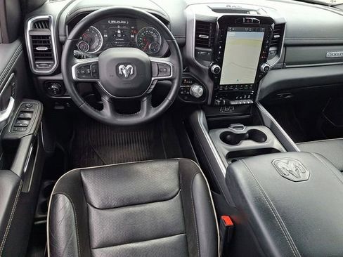 Used 2023 RAM 1500 Laramie AWD/4WD image 11
