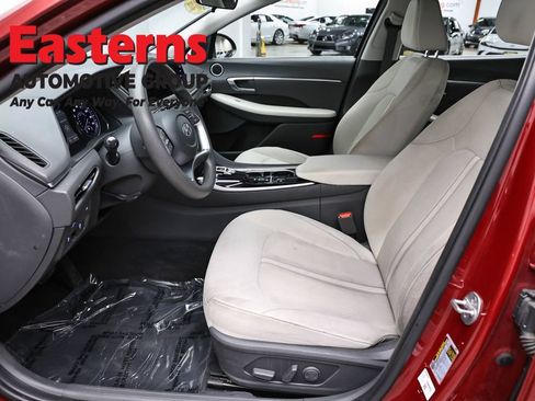 Used 2023 Hyundai Sonata SEL FWD image 14