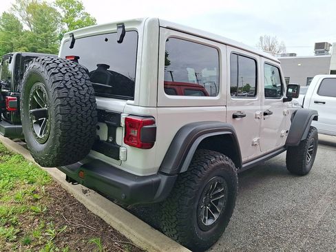 New 2026 Jeep Wrangler Unlimited Rubicon 392 w/ Quick Order Package 27X Moab AWD/4WD image 4