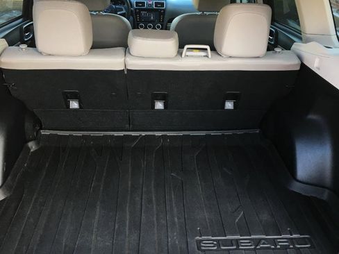 Used 2017 Subaru Forester 2.5i Limited image 21