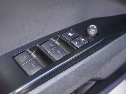 Certified 2025 Toyota Camry SE image 12