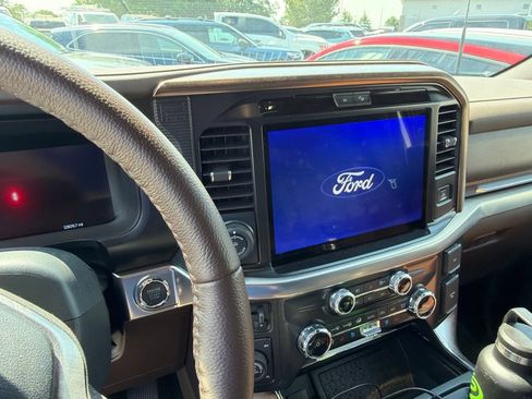Used 2025 Ford F150 King Ranch w/ FX4 Off-Road Package AWD/4WD image 7