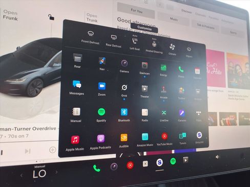 Used 2025 Tesla Model 3 Long Range image 10