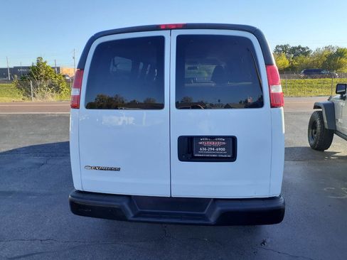 Used 2020 Chevrolet Express 3500 LS image 6