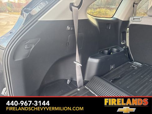 Used 2023 Toyota Highlander L image 45