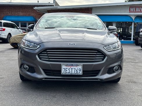 Used 2014 Ford Fusion Titanium image 3
