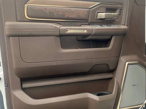 New 2026 RAM 2500 Limited AWD/4WD image 12