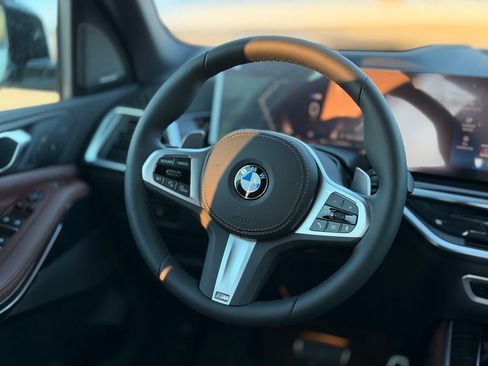New 2026 BMW X5 xDrive40i w/ M Sport Package image 10