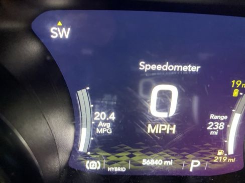 Used 2023 Jeep Wrangler Unlimited Sahara AWD/4WD image 5