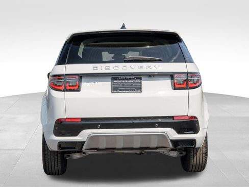 New 2025 Land Rover Discovery Sport S image 5