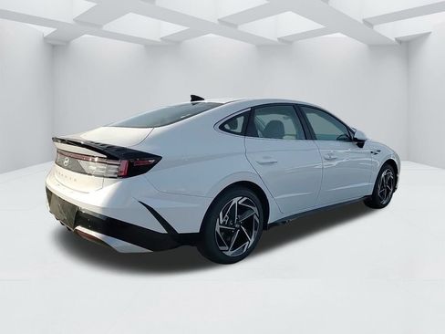 New 2026 Hyundai Sonata SEL image 5