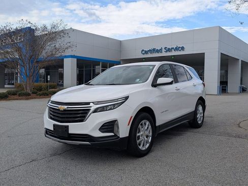 Used 2022 Chevrolet Equinox LT image 4