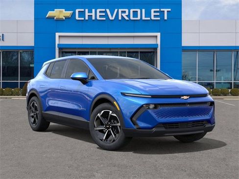 New 2026 Chevrolet Equinox EV LT image 7