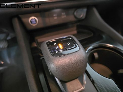 Used 2022 Nissan Rogue SV image 24