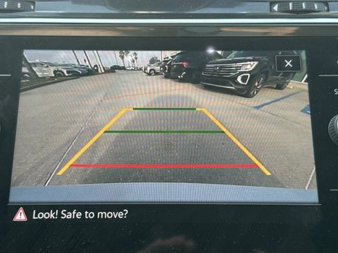 Used 2024 Volkswagen Tiguan S image 26