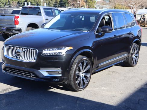 Used 2023 Volvo XC90 B6 Ultimate w/ Protection Package Premier image 5