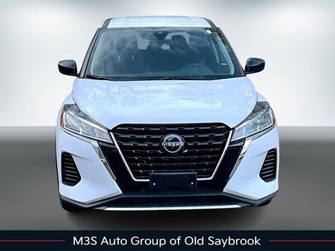 Certified 2024 Nissan Kicks S image 2