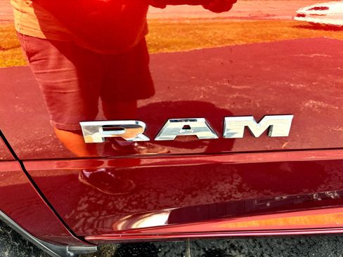 Used 2019 RAM 2500 Big Horn image 13