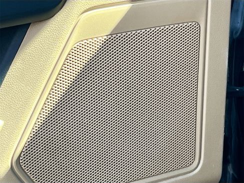 Used 2023 Ford F150 XLT image 18