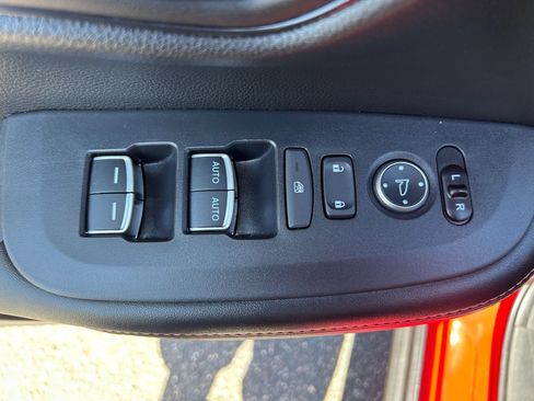 Used 2025 Honda HR-V Sport image 21