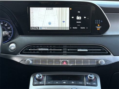 Used 2022 Hyundai Palisade SEL w/ 8P Bench Seat Package image 15