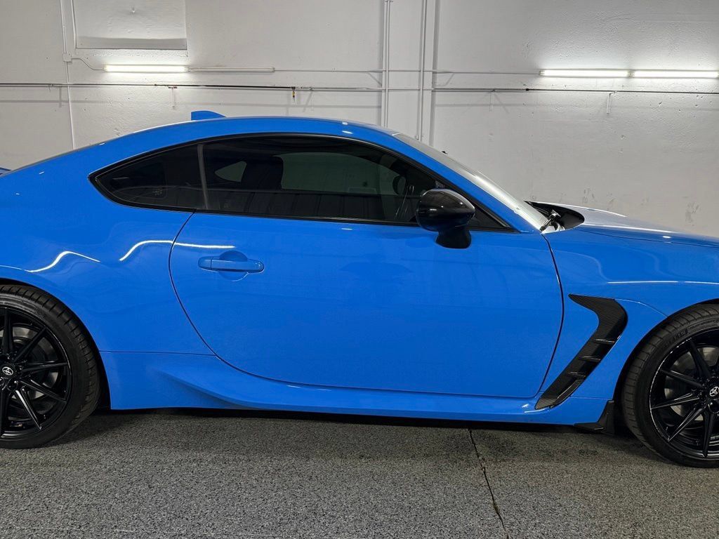 Used 2024 Toyota GR86 Premium RWD image 6