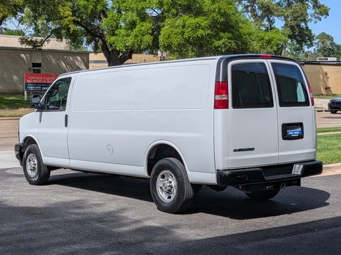 Used 2023 Chevrolet Express 2500 Extended w/ Driver Convenience Package image 7
