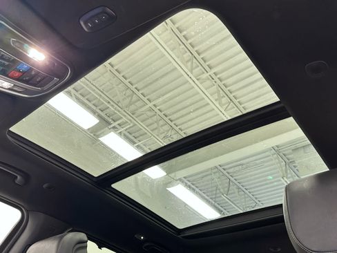 Used 2022 Jeep Wagoneer Series II w/ Convenience Group I image 38