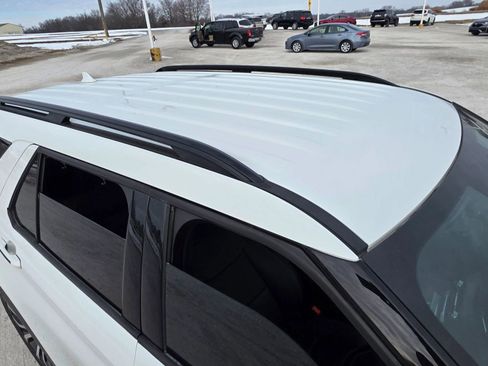 Used 2020 Ford Explorer ST image 26