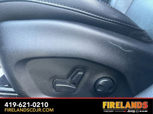 Used 2022 Jeep Compass Latitude image 23