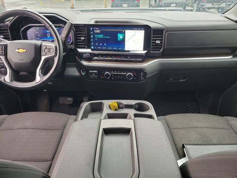 Used 2025 Chevrolet Silverado 2500 LT w/ Safety Package image 9