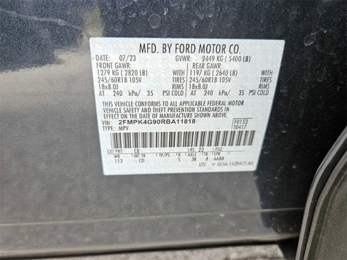 Certified 2024 Ford Edge SE image 42