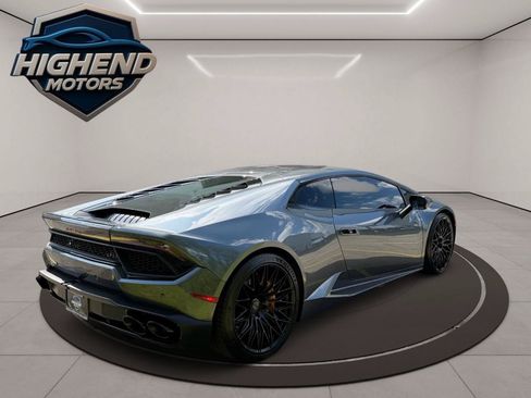 Used 2017 Lamborghini Huracan LP 580-2 RWD image 6