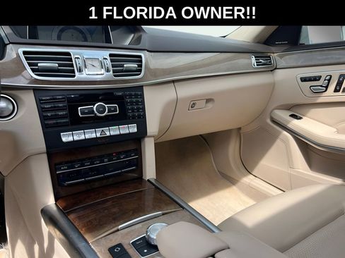 Used 2014 Mercedes-Benz E 350 Sedan image 45