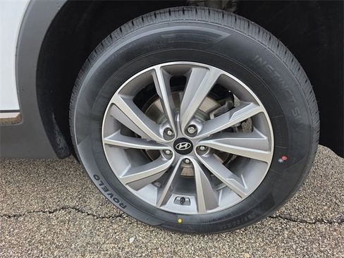 Used 2020 Hyundai Santa Fe Limited image 17
