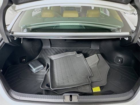 Used 2023 Lexus ES 350 w/ Premium Package image 29